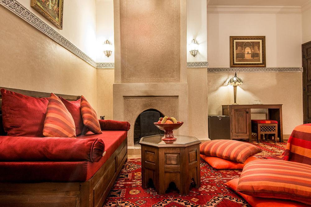 Riad El Noujoum Marrakesh Exterior photo